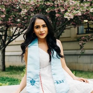 Meet your Posher, Avani